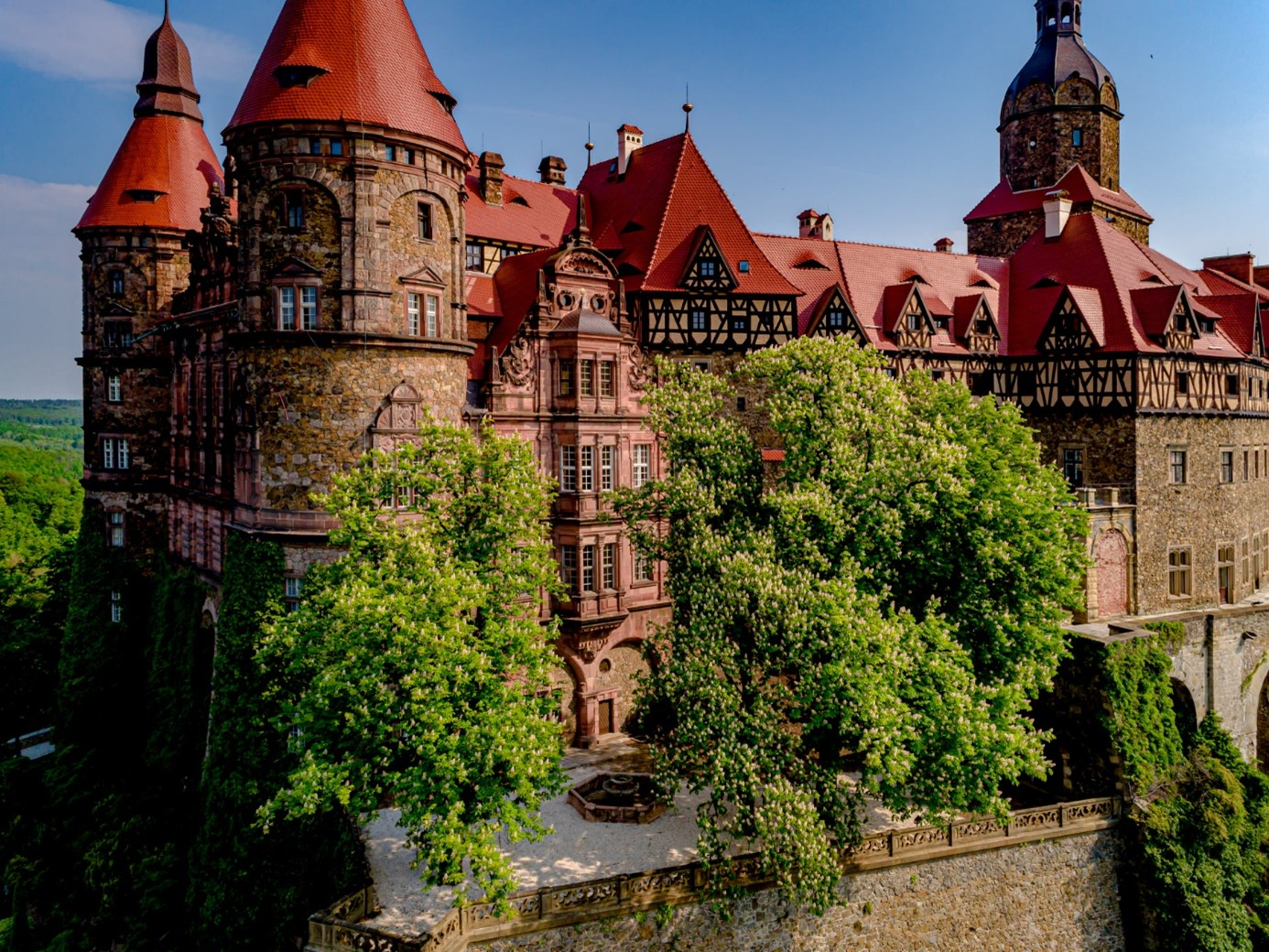 Złoty Pociąg – 10 lat później. V Letni Festiwal Tajemnic w Zamku Książ już 2–3 sierpnia