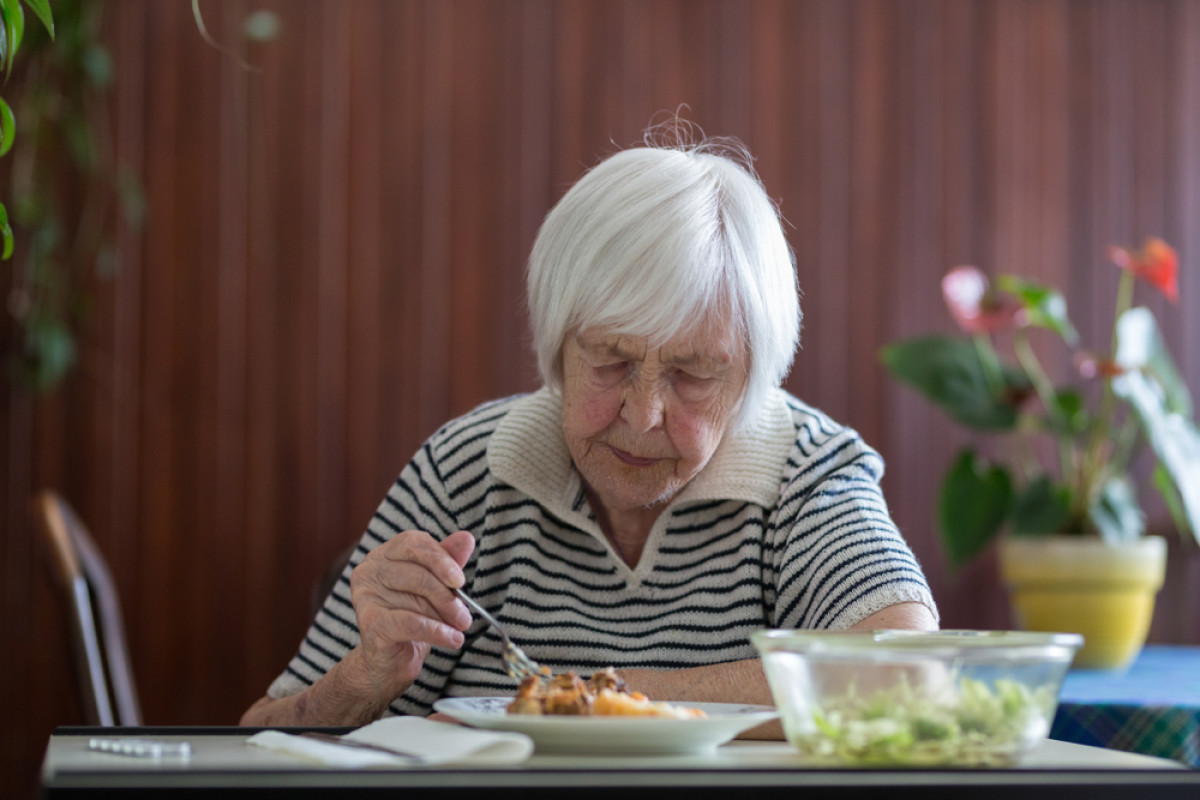 Darmowe posiłki dostarczą prosto pod drzwi. Nowy program dla seniorów