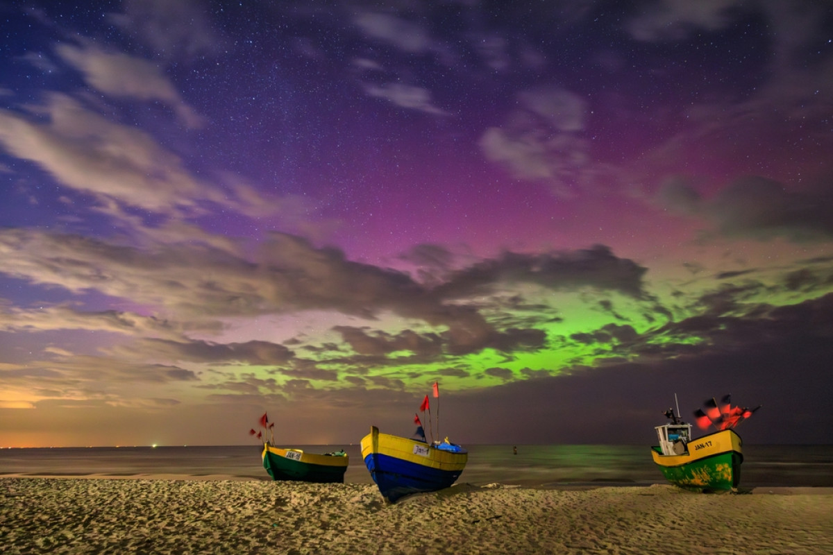 Dziś w nocy w Polsce będzie widoczna zorza! Gdzie i kiedy patrzeć w niebo?